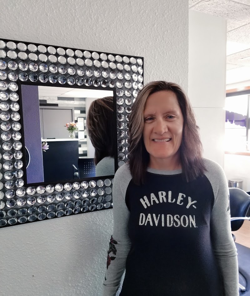 Progressive Hair, hair salon in Austin, MN, photo 2 of 6